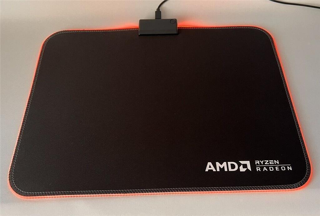 AMD RED LED GAMING MOUSE PAD - USB LIGHT-UP - ANTI SLIP (365 x 255 mm) - RLO Tech